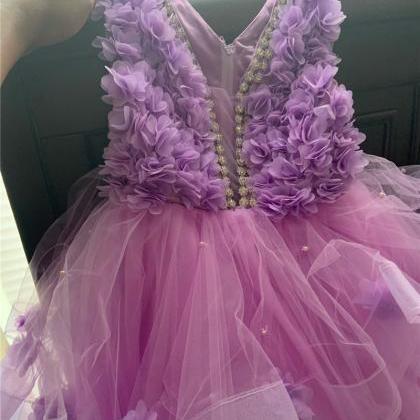 Vintage Lavender Floral Ball Gown P..