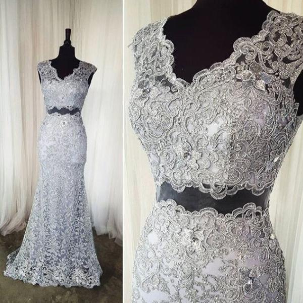 Elegant Grey Lace Mermaid Long Prom Dress for Women Floor Length Cap Sleeve V Neck Formal Evening Dresses